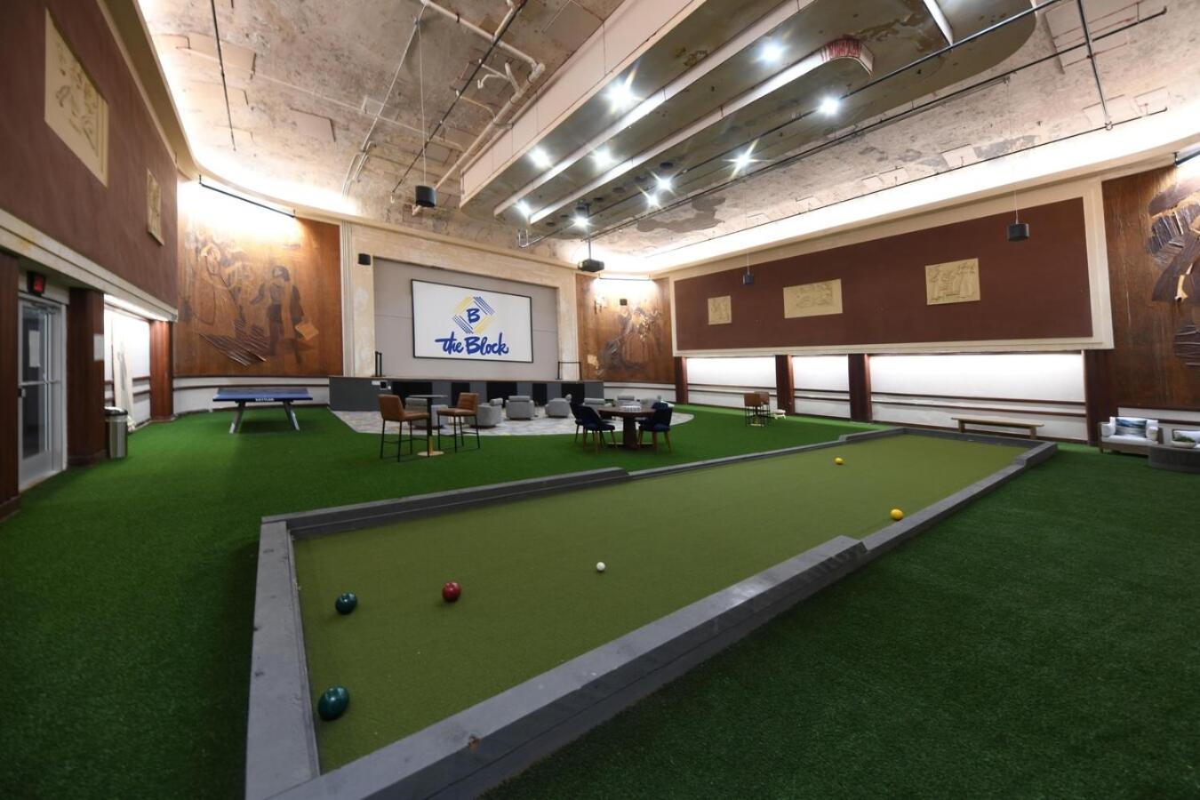 Free Parking! Downtown Lucas Oil- Conv Center Skywalk #4 * Indianapolis